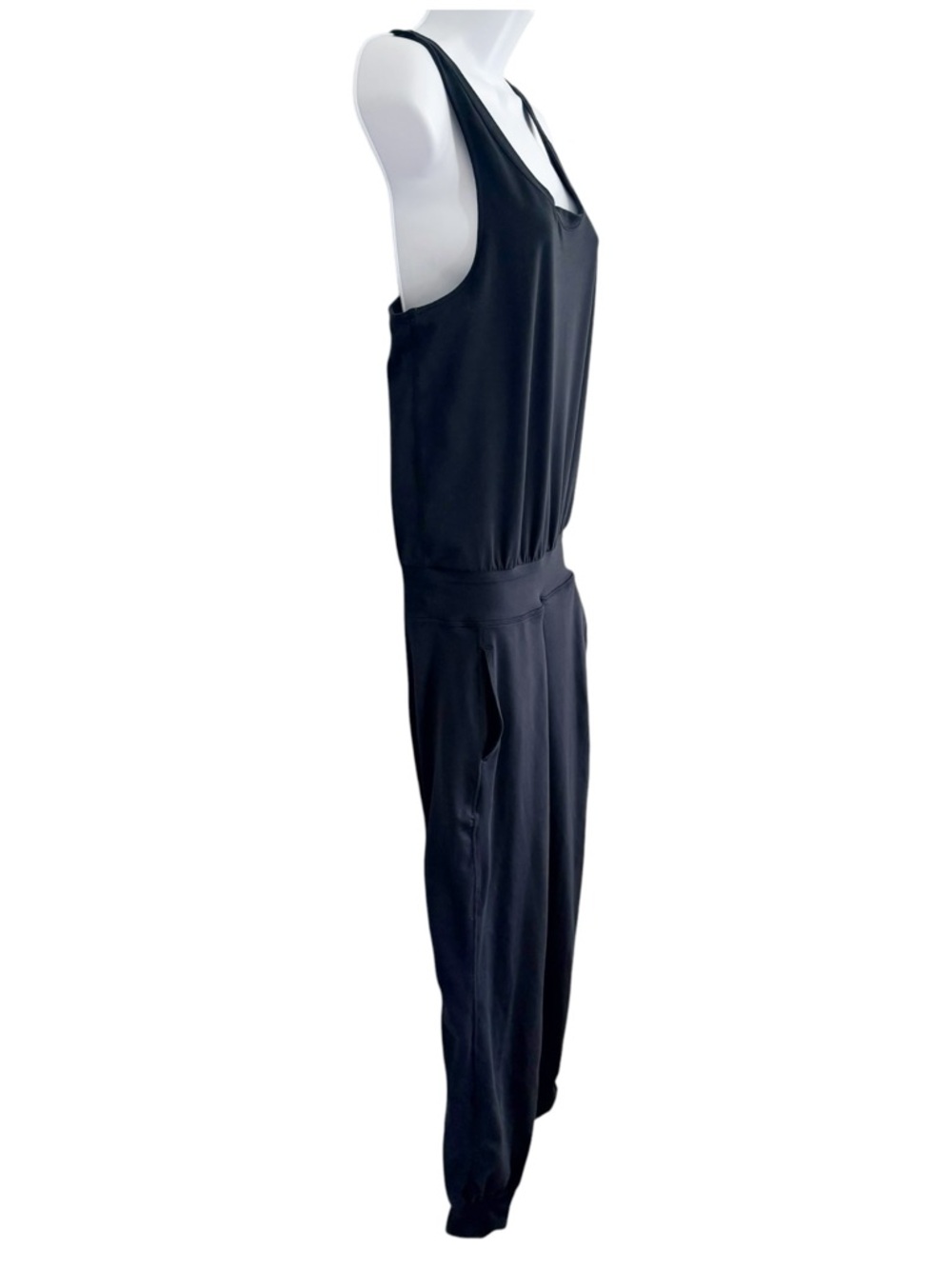 SWEATY BETTY Gary Sleeveless Jogger Jumpsuit Black Athleisure Small - Picture 3 of 12